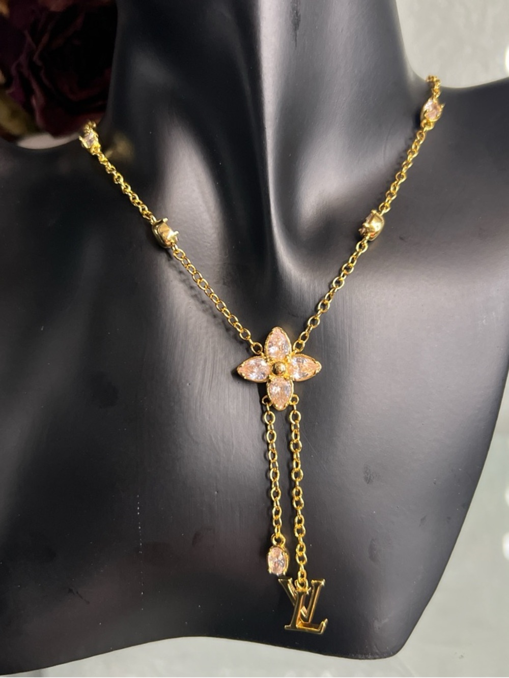 Gold flower dangle necklace